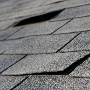 loose roof shingles 
